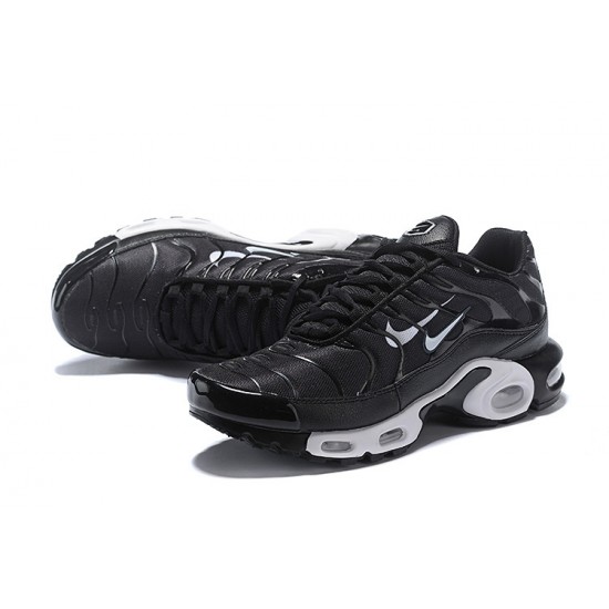 Men Nike Air Max Plus Tn Black and White Shoes